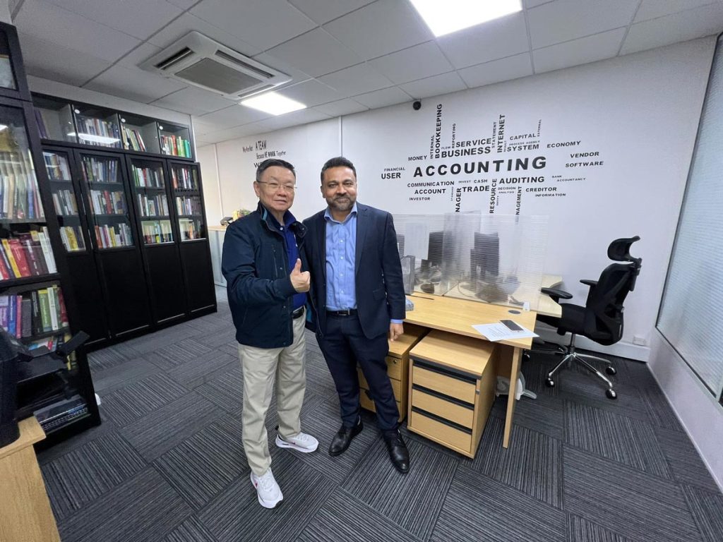 McMillanWoods President visiting Makesworth